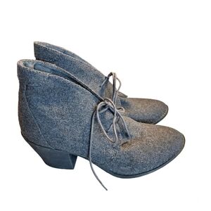 Blowfish Malibu Womens Ankle Boots Booties Size 10 Gray Textile Lace Up 3" Heel